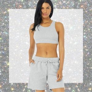 ALO Yoga Ribbed Vibe Tank in Heather Grey size M NWT!